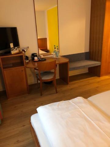 Seminar- Und Urlaubshotel Schulz แบร์เกน ภายนอก รูปภาพ